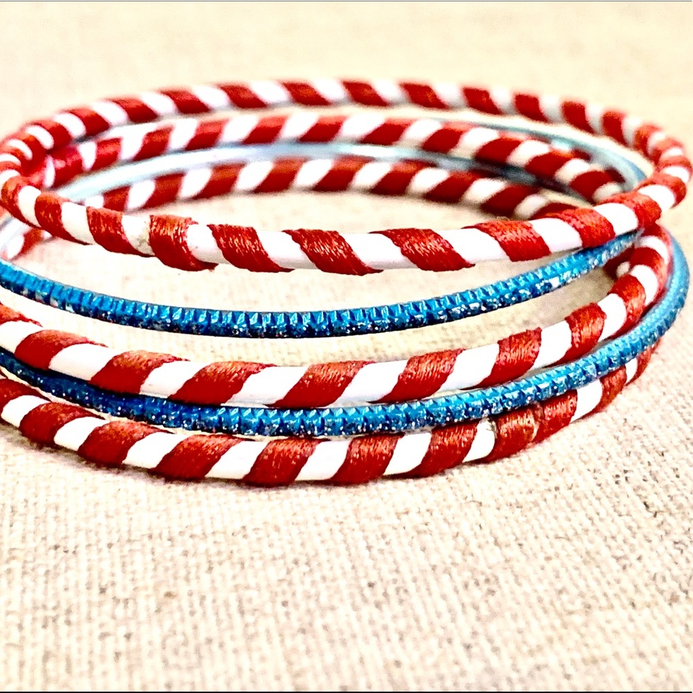 Vintage 1980 Bangle Bracelet Set